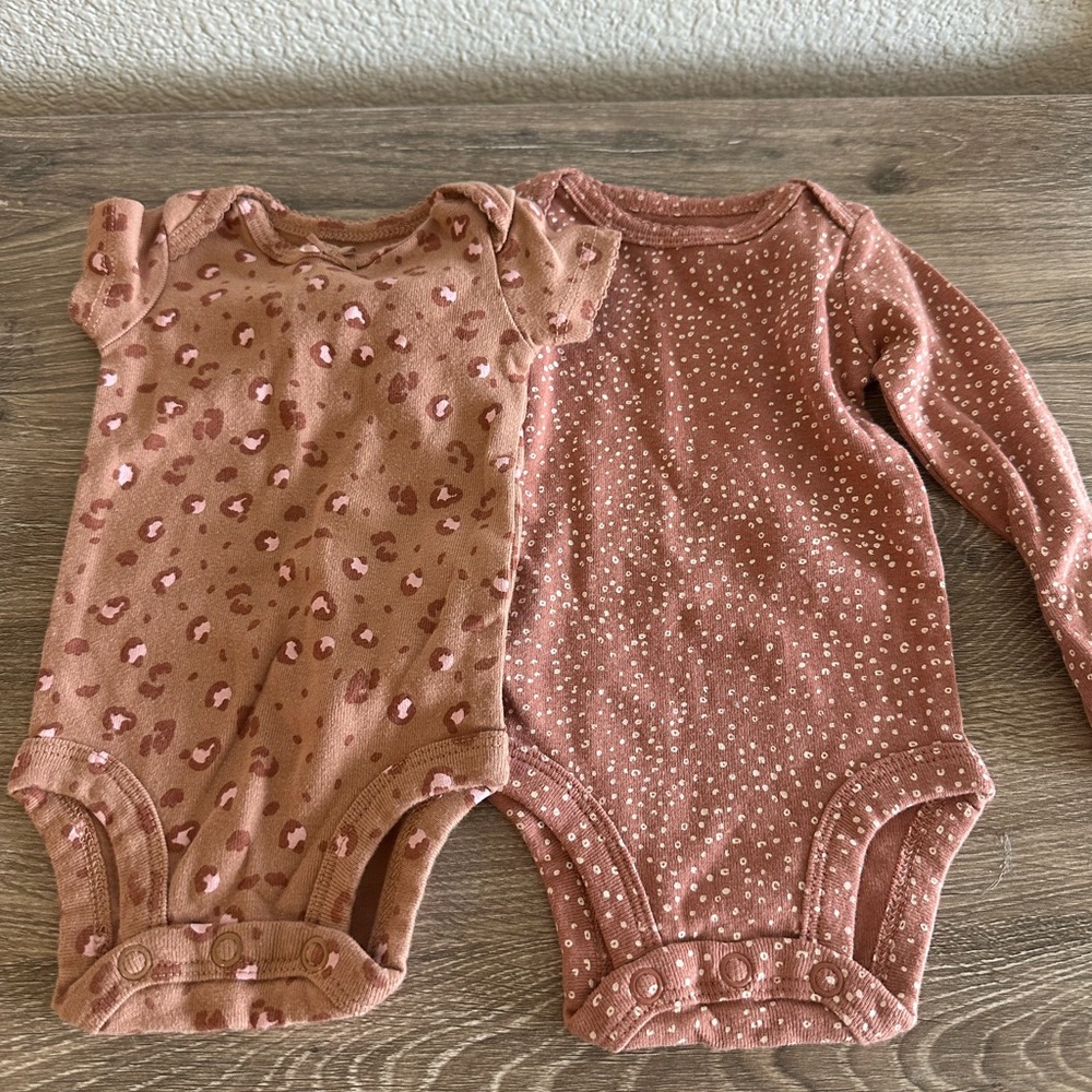 Long-Sleeve and Short-Sleeve One-Piece Set in Dusty Rose